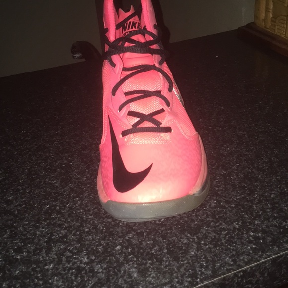 Shoes - Picture 8 of 8